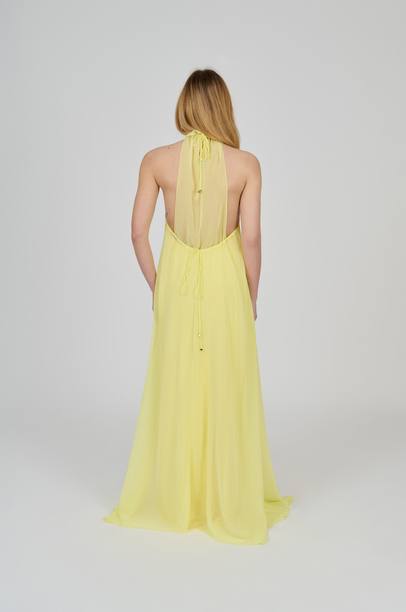 VESTIDO LONGO FLUÍDO DECOTE NADADOR AMARELO - Imagem 4